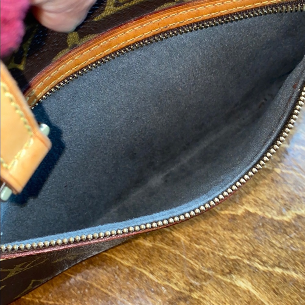 SOLD!!!!❤️authentic lv - Picture 12 of 15